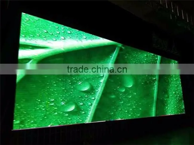 Super-large full color screen