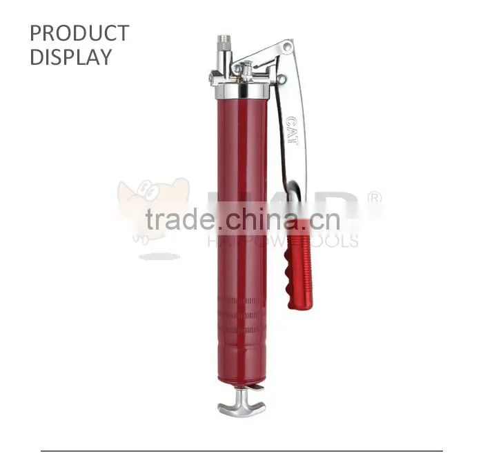 Hand operated high pressure grease injector for cars