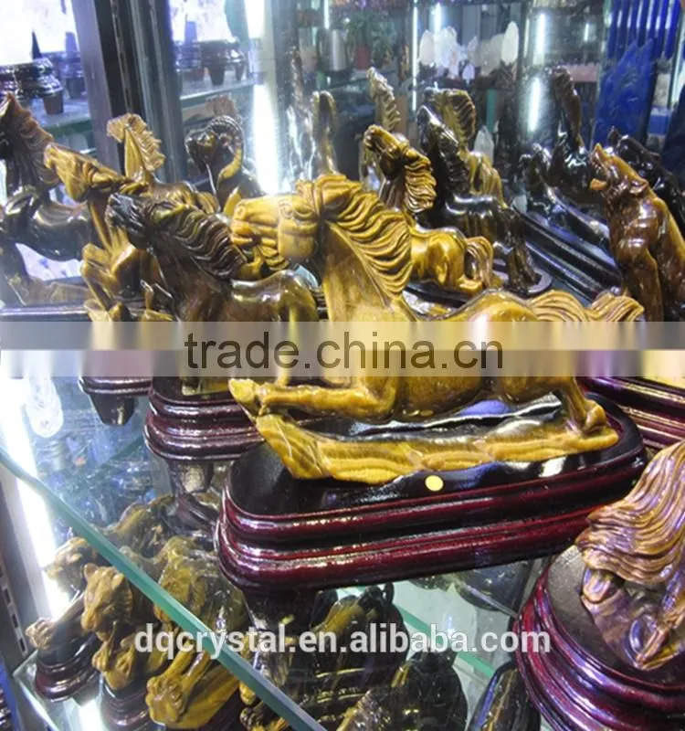 Decorative hand carved crystal quartz animals carving