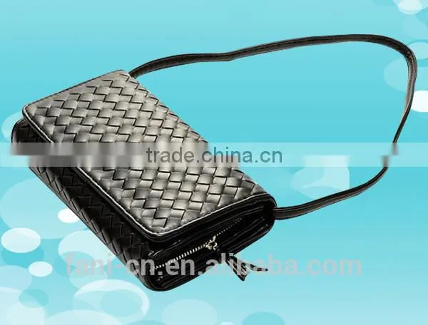 New arrival fashion and elegant ladies leather clutch purse with woven pattern design