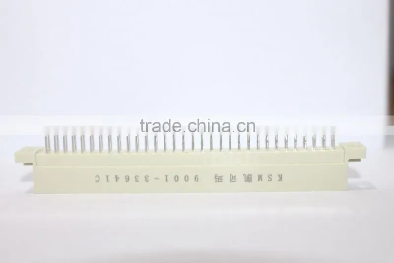 Eurocard connector male v/t 2 row 64 pin