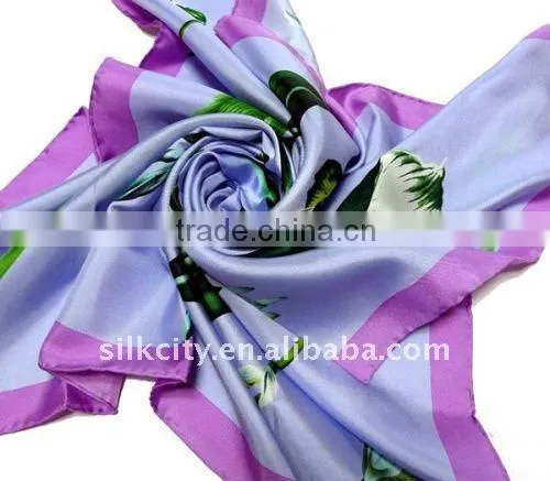 2011 Winter Newest Colorful Twill square silk Scarf