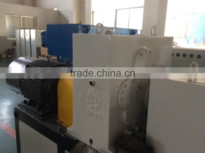 Double screw plastic extruder machine