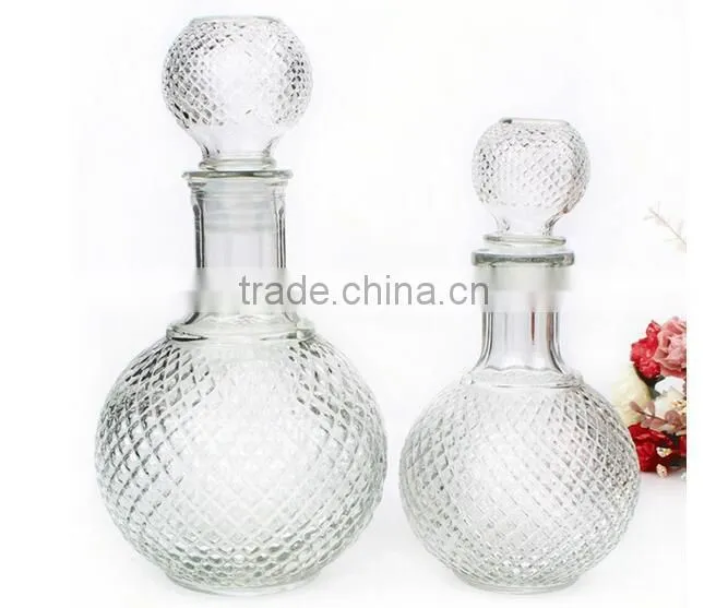 Big white wine glass bottle grape wine glass bottle with lid cheap glass bottle