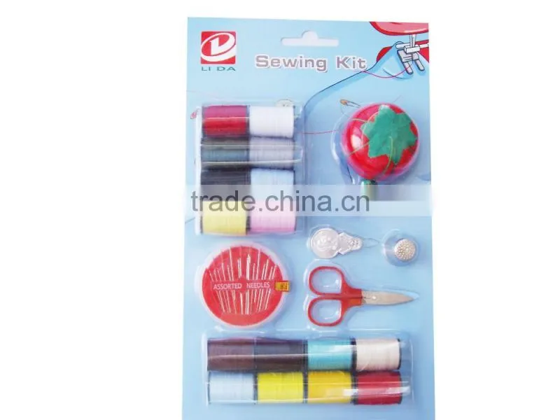 assorted hand needles in compact
