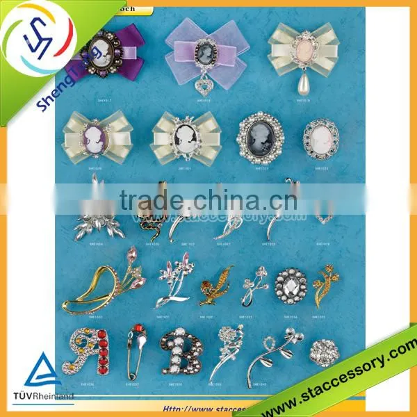 2015 high quality cat brooch