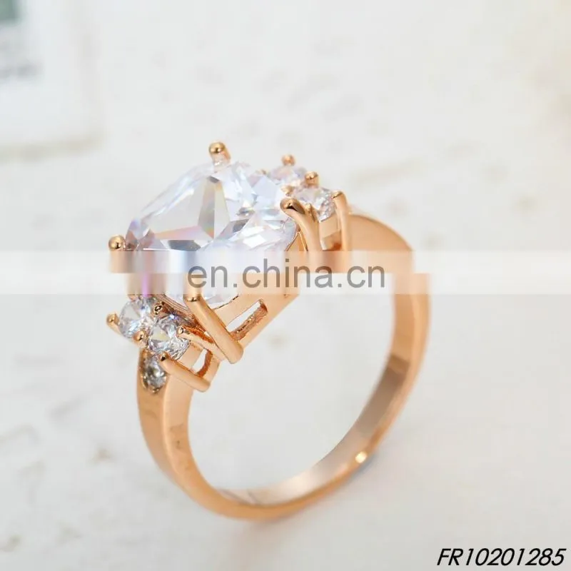 Personalized Gold Opening Ring Singel Pearl and Inlay With Crystal Opening Ring