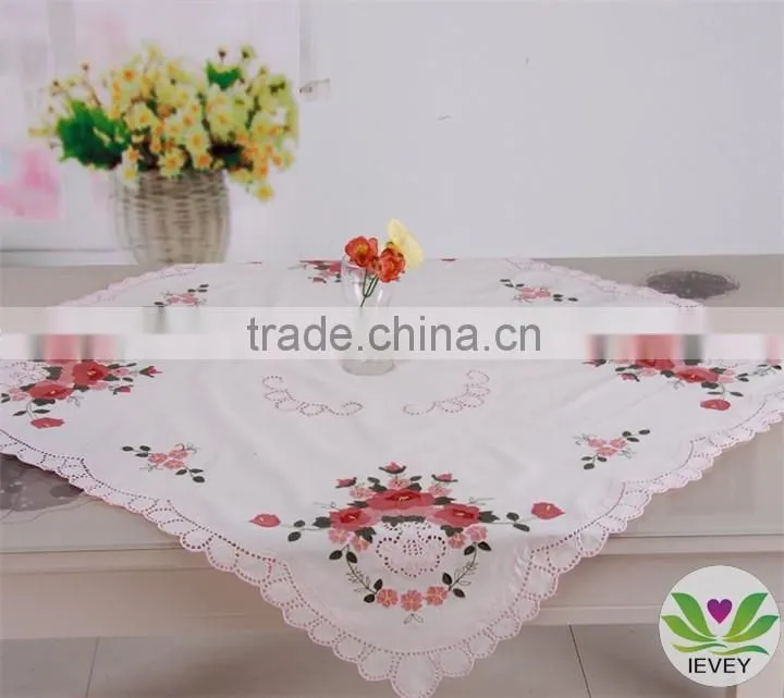 2015 new hand embroidery design fabric tablecloth wholesale brocade designs tablecloth