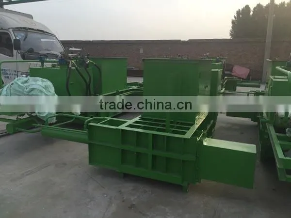 China Professional manufacture Straw collecting baling machine