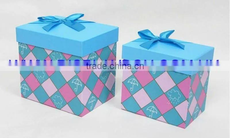 GB002 Classic Rectangular Gift Box with Ribbon
