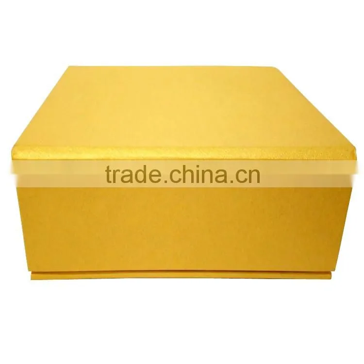 Alibaba Custom Packaging Magnetic Closure Cardboard Paper Gift Box Wholesale