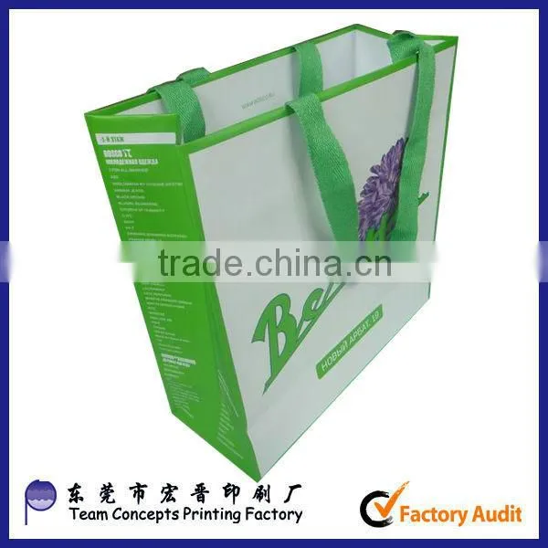 gift paper bags and boxes