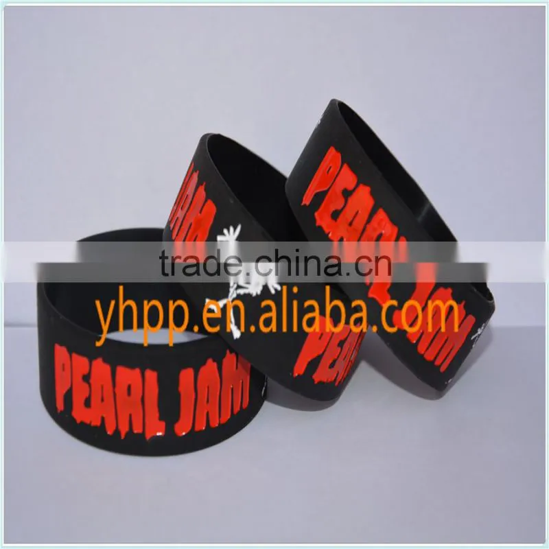 Custom Pearl Jam Silicone Debossed Wristband Bracelet For Music Fans