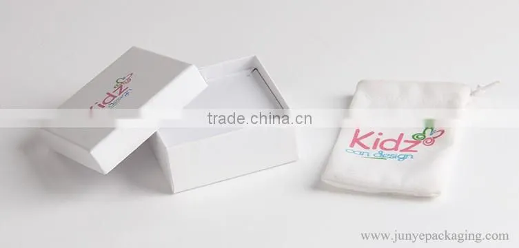 Manufacturing cell phone pouch drawstring bag