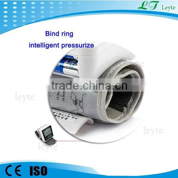 Jzk002A digital wrist blood pressure monitor