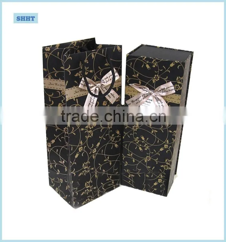luxury gift packaging box with megnet closure and customized design