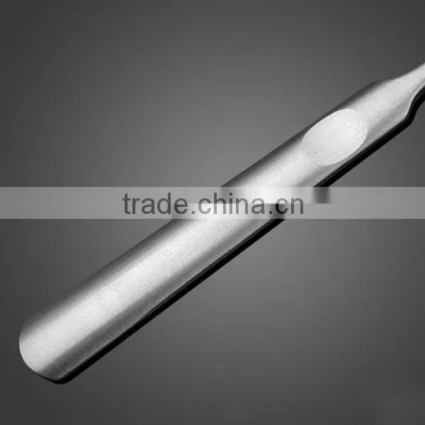 Wholesale stainless steel metal cuticle trimmer with concaved grip durable cuticle pusher cuticle remover manufacturer
