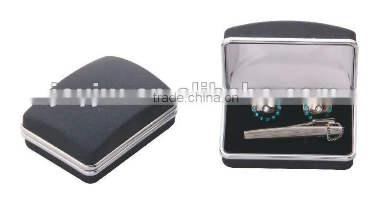 Cufflinks box