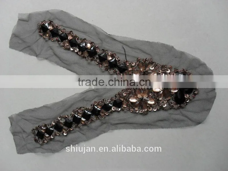 Beaded collar