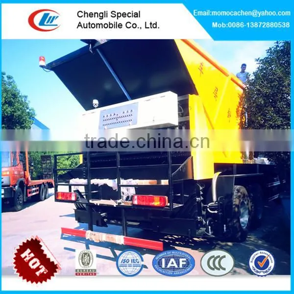 Hot!howo road construction chip spreader,road stone chips,asphalt mixer truck