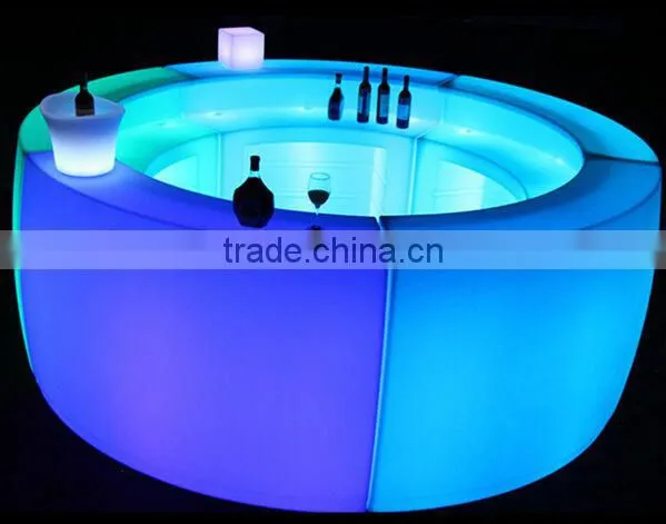 Manufacturer L175*W76.5*H115CM PE LED round bar counter with remote control 16 mix changeable colors LTT-BC11
