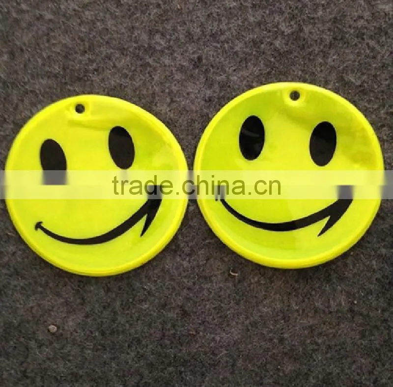 bus shape reflecting keychain