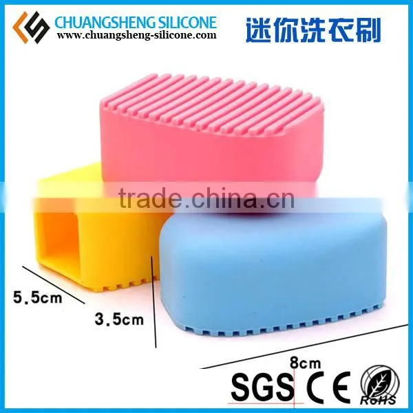2015NEW DESIGN CONVENIENT CLEAN SILICONE SCRUBBING BRUSH IS ON SALE