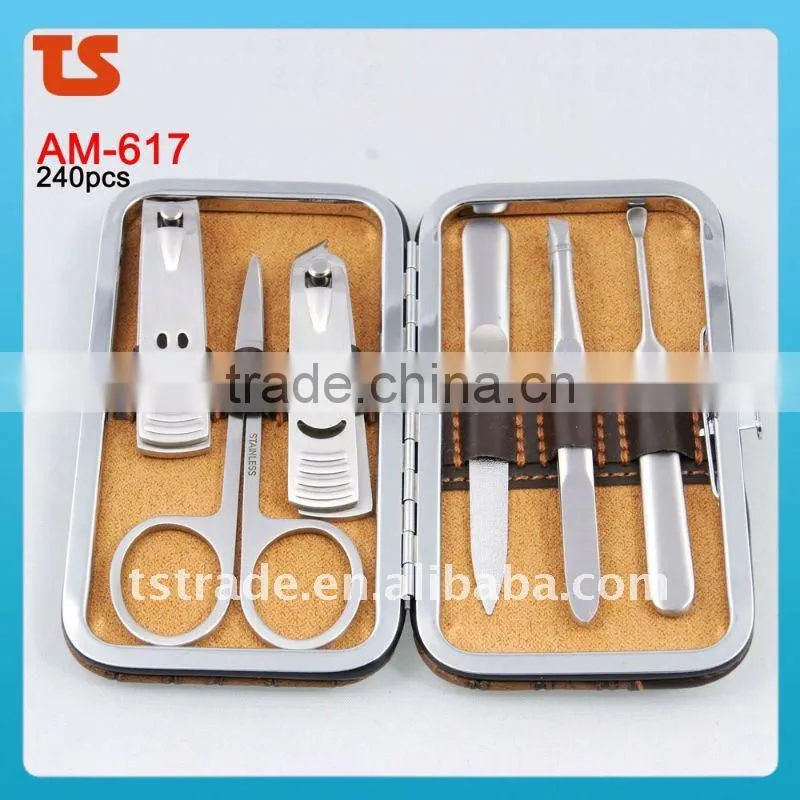 Fashion 5PC Nail Manicure Set Tools AM-517