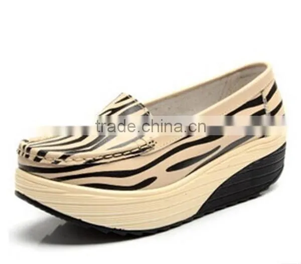 2015 Fashion Casual Lady Shoe