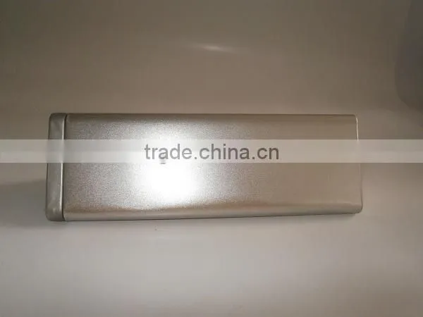hangzhou high quality recycle triangle-shape metal tin container