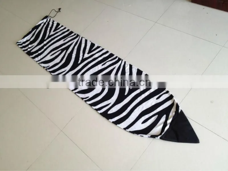 Shortboard surfboard sock / cover