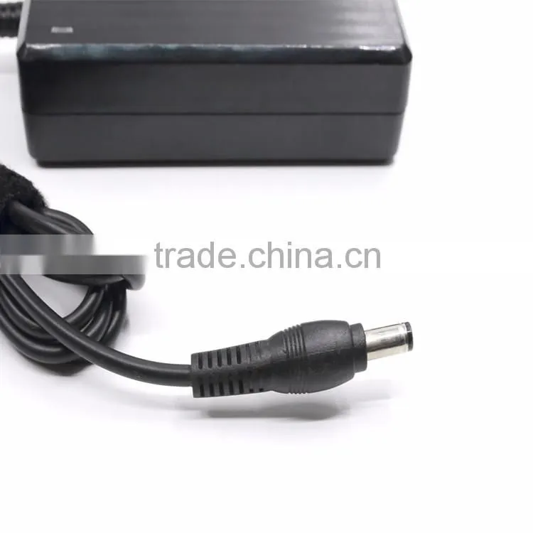 For LCD Display Usage DC 5.5x2.5MM Connector 12V 5A Power Adapter with CE Approved