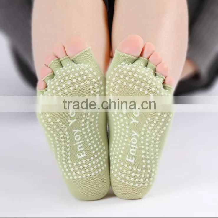 Yoga Pilates Breathable Grip Cotton Non Slip Skid Toeless Half Toe Socks