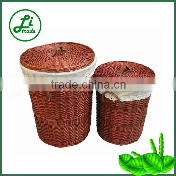 Round wicker clothes hamper