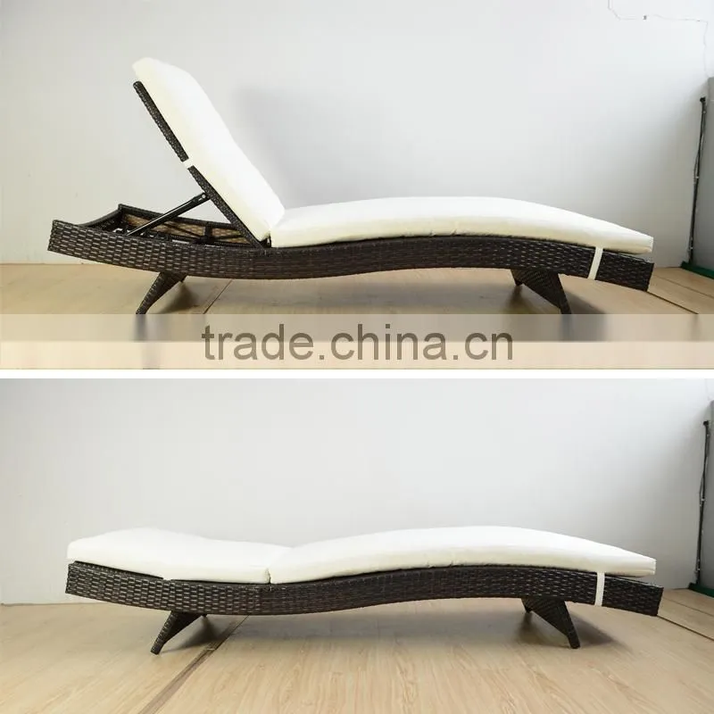 Rattan Pool Lounger