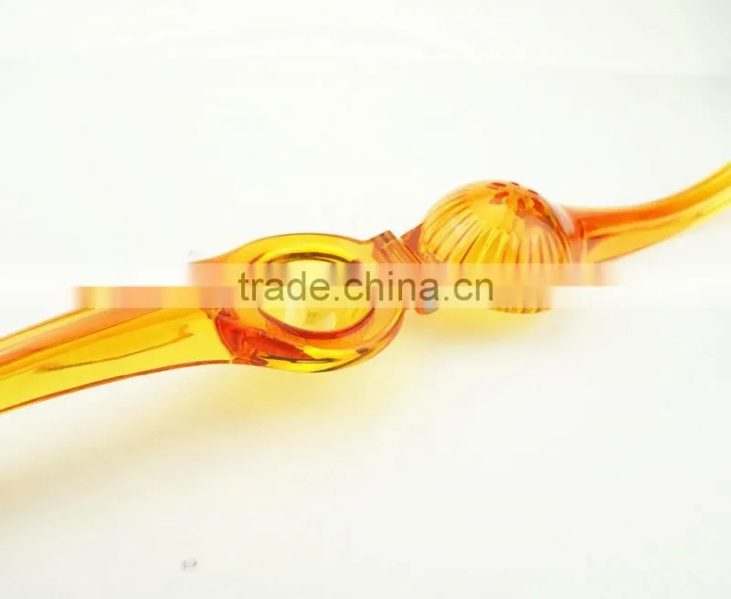 41027 Lemon and Lime Juice Squeezer