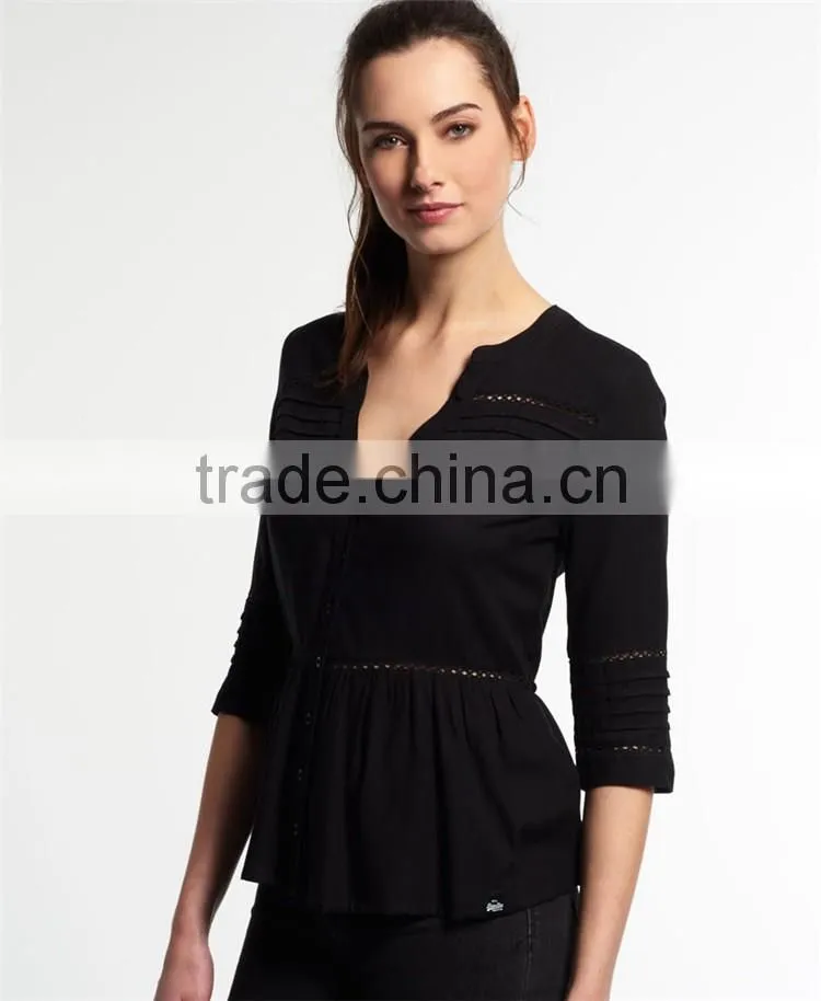 2016 Guangzhou Shandao OEM/ODM Custom Design Women Autumn 3/4 Sleeve V Neck Ruffle Bottom Cotton White Tops