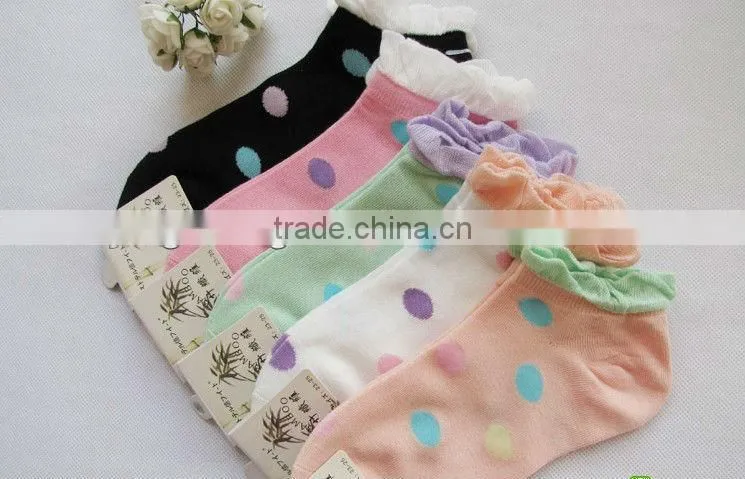 New Tip Top Promotion Fashion Bamboo Fiber Sweetheart Princess Gothic Cotton Chain Tied Lace Cute Big Dots Women Socks