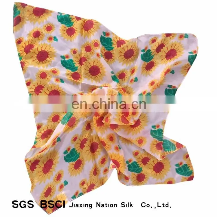 Women sunflower digital printing small square scarf