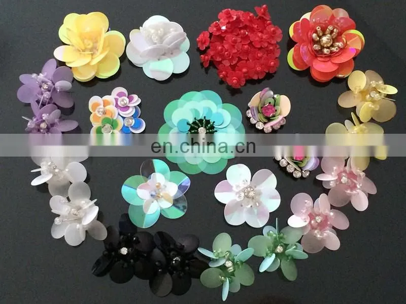 2016 Flower shaped sequins fabric applique gold Sequins appliques patch sell cheap