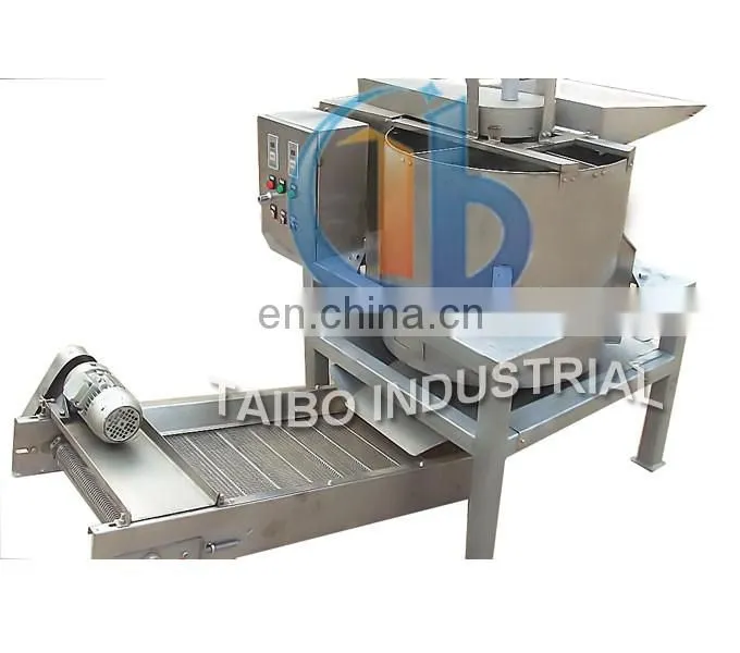 Continuous centrifugal deoiler for french fries