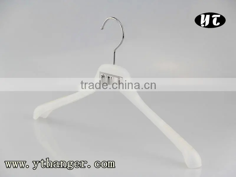 Cheap Colorful Plastic Hanger with Good Quality for Children/adults