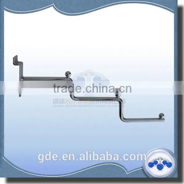 Stepwise metal display slatwall bracket
