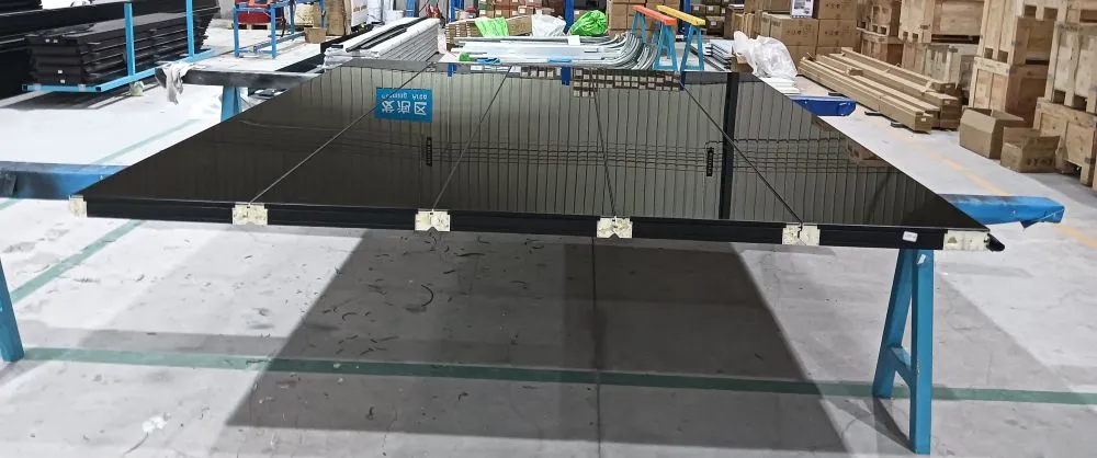 Frameless Glass Panels with Insulation