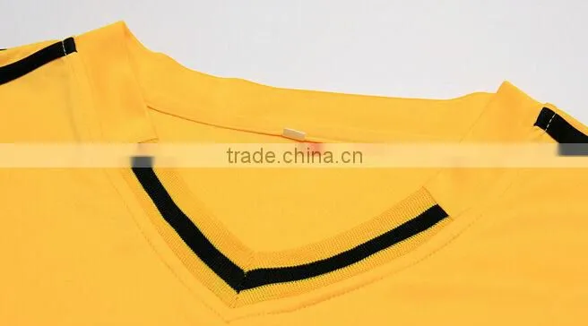 custom dry fit fluorescent men sportswear football suit