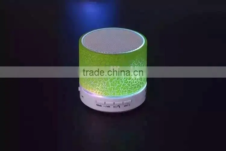 2016 New Protable Cheap Bluetooth Speaker With LED light