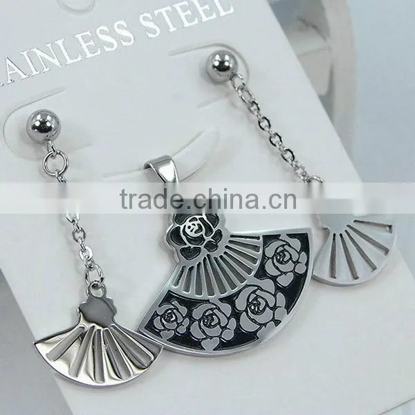 Fashion laser cut pendant Stainless steel jewelry set