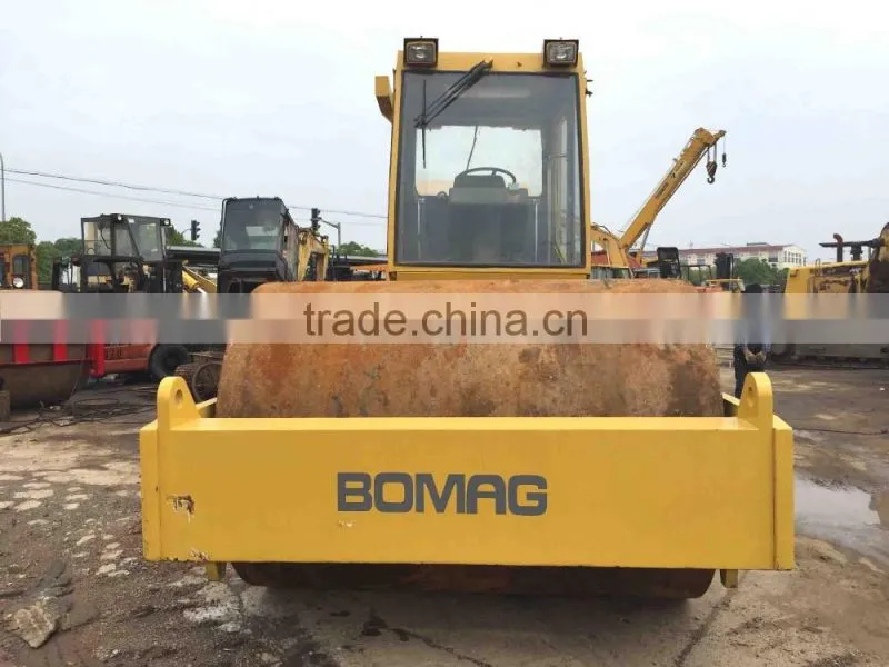 Bomag compactor BW225D-3, also BW213D, BW217D, CA25, CA30 soil compactor