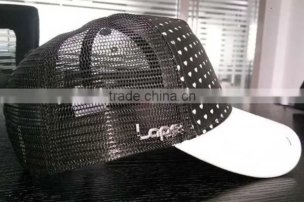 High Quality Embroidered 5-Panel Distressed Trucker Cap Wholesale