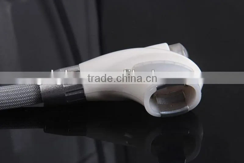Vaccum Roller Cavitation RF and Laser Multi-Function Beauty Salon Equipment 2016